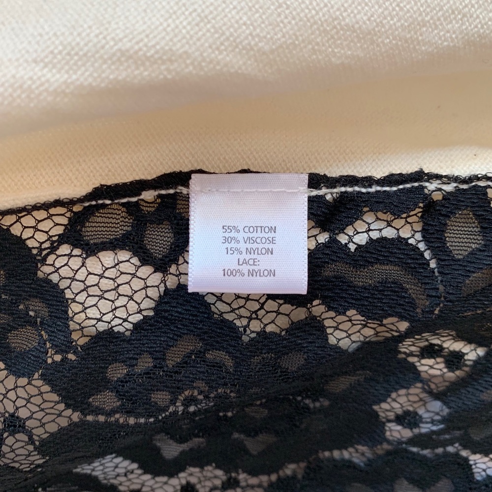 Saks White Button-up Cardigan with Black Lace - Picture 6 of 6